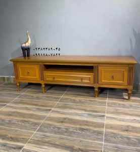 میز تیوی کلاسیک